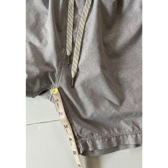 Vuori Kore Shorts Men S Gray Boxers Lined 5” Performance Drawstring Pockets - Picture 5 of 9